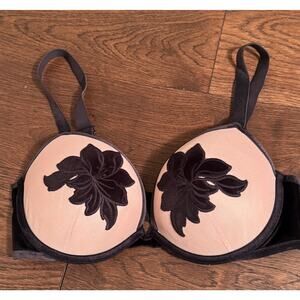 Victoria’s Secret push up bra 36D underwire velvet flower black tan appliqués